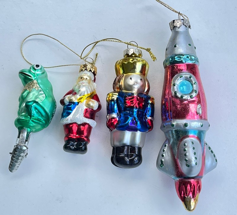 Vintage Glass Ornaments ~  4 Assorted ~ pretty- Inge, Old World Christmas