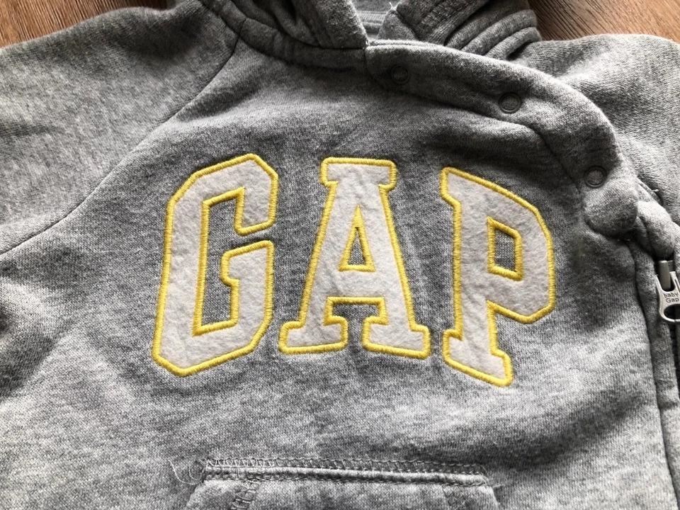 Baby GAP - Mono Body Manga Larga - Talla 6-9 Meses - Gris - Immagine 4 di 4