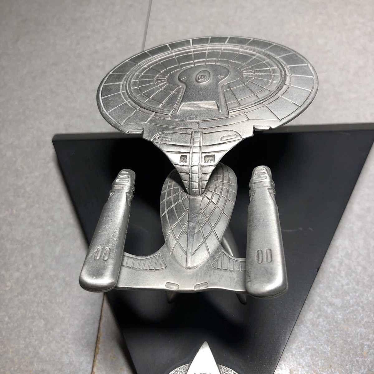 Star Trek USS Enterprise NCC 1701-D Limited Edition Rawcliffe | eBay