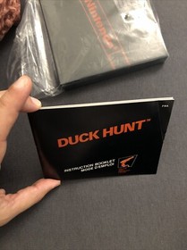 +++ 100 % Official MINT Duck Hunt Nes Nintendo New  No Zelda Pokemon Mario  ASD