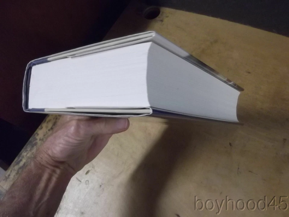 Debt of Honor by Tom Clancy.-SIGNED BY TOM CLANCY, FIRST EDITION IN THE DJ - Image 3 of 4