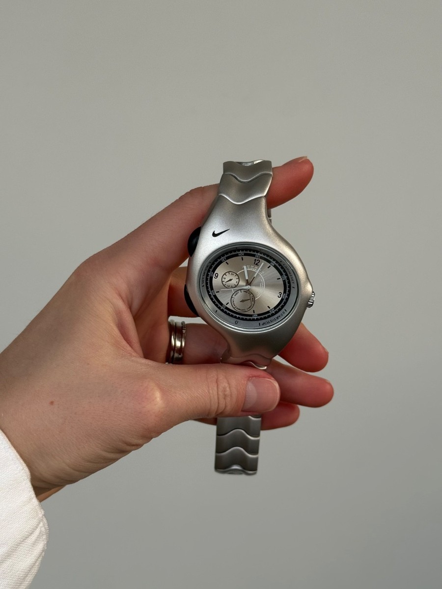Nike Triax Watch stainless steel vintage style avantgarde hype