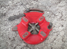 Ridgid 811 Quick Opening Die Head Pipe Threader w/ 1/2"-3/4" NPT HS Dies Used