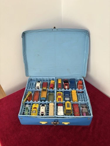Vintage Diecast Carry Case Inc 22 Diecast Cars Matchbox, Corgi And Husky