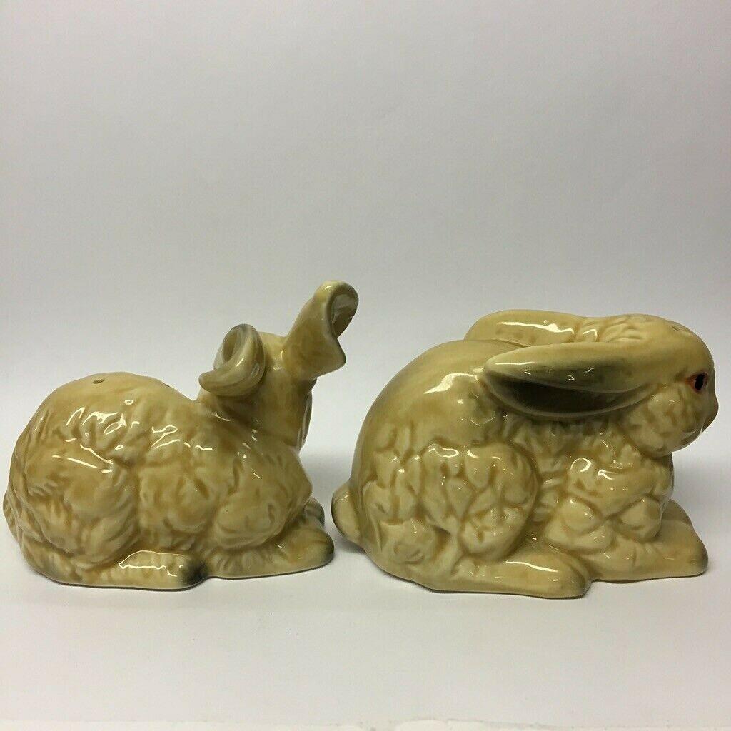 Rabbits Bunny Tan Salt and Pepper Shakers 6.5 cm Pair Set eBay