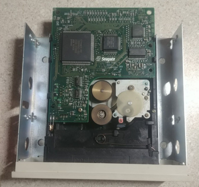SEAGATE TAPESTOR 800MB EUR 50,00 - FR