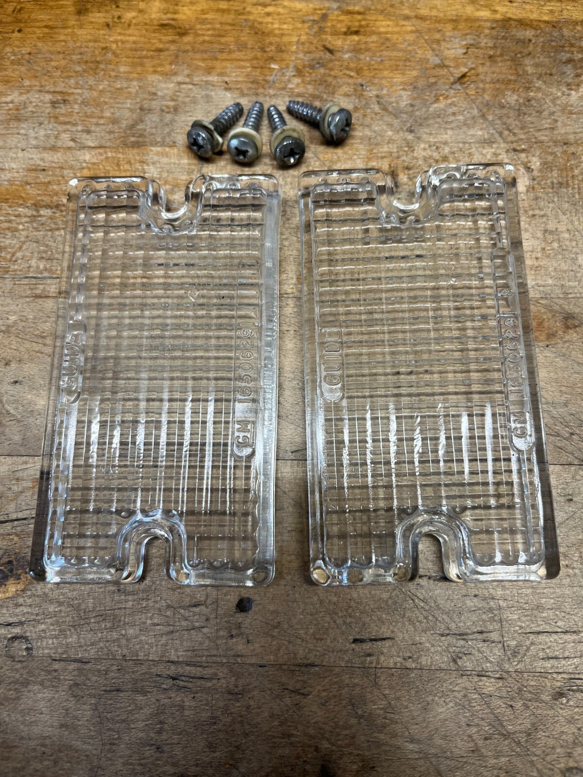 84 96 C4 Corvette Under Hood Light Glass Lens pair OEM GM 16506291 9