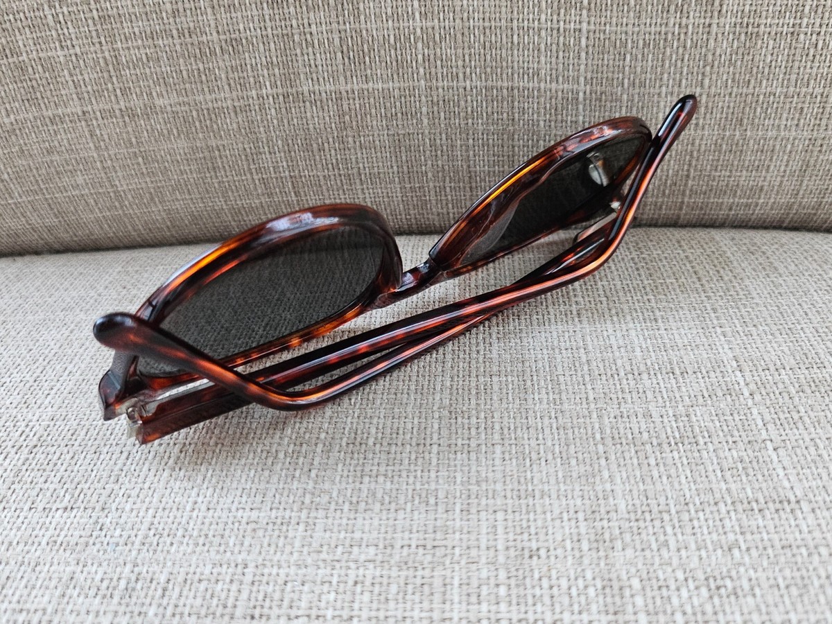 Vintage Oliver Winston Classic Sunglasses Brown Tortoise  display picture 3