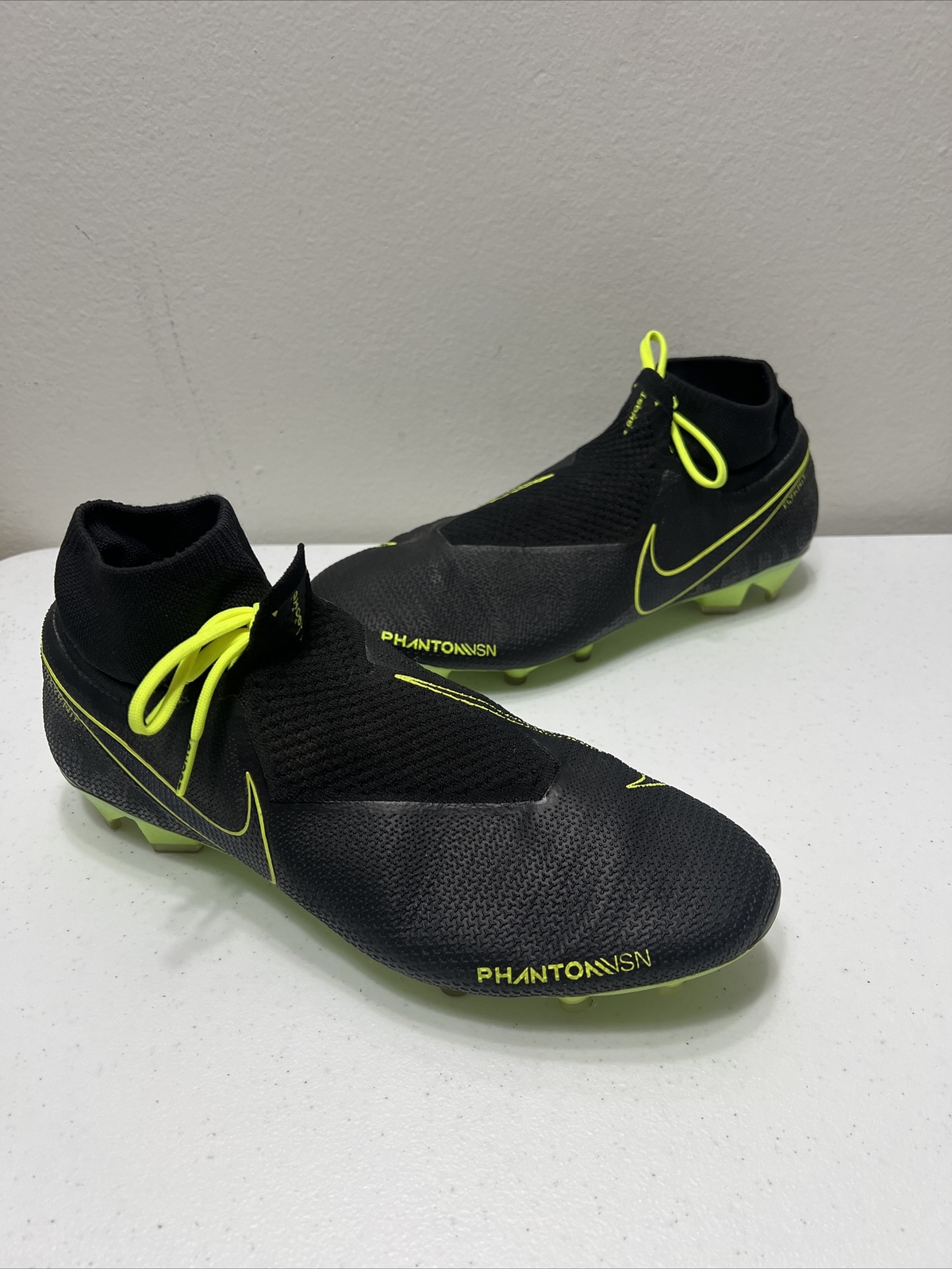 nike phantom vision volt