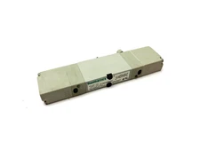 Numatics 051BB400M000061 Pneumatic Solenoid Valve 2-Pos 4-Way 24VDC 120psig