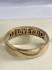 Ladies 9ct Gold & Diamond Wedding Band