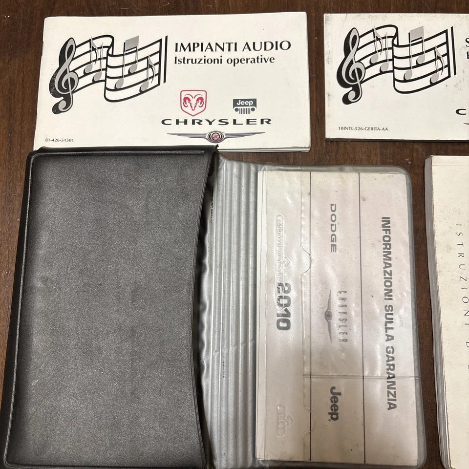 Chrysler Voyager 2010 Uso E Manutenzione - Immagine 2 di 4