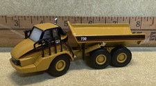 Norscot CAT 730 Articulated Dump Truck 1:87 Scale Die Cast Caterpillar Model