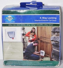   PetSafe 4-Way Locking CAT FLAP DOOR Small 1-15 lbs Box Damage 