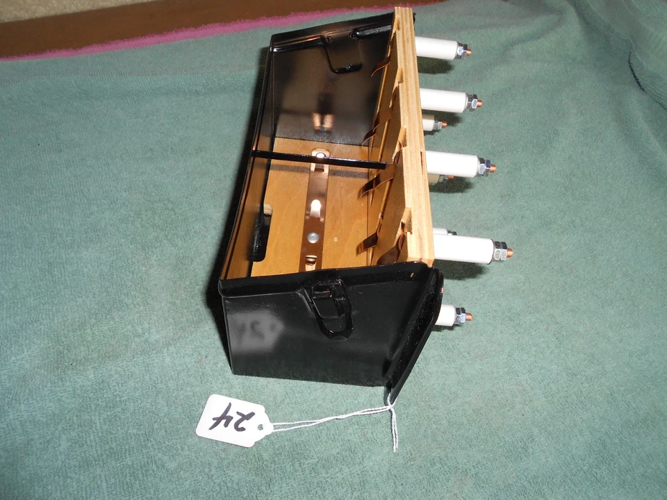 1915-1916-1917-1918-1919-1920-1921-1922-1923-1924-1925 MODELO T FORD COIL BOX #24 Foto 3 de 4