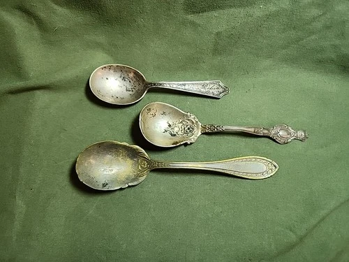 Lot Of 3 Vintage Spoons INTERNATIONAL STERLING + other Silver Baby Spoon