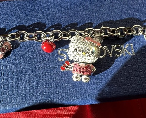 Swarovski Hello Kitty Charm Bracelet NIB - Picture 2 of 8