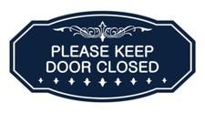 Victorian Please Keep Door Closed Sign Navy Blue / White - Small 3" X 6"