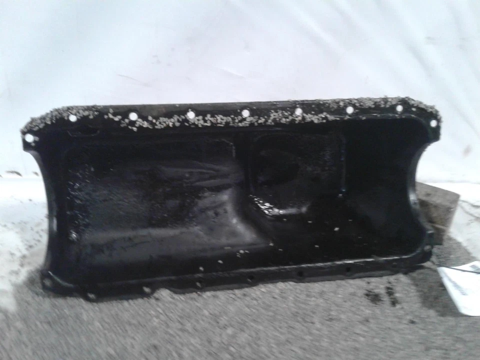 Used Engine Oil Pan fits: 1994 Dodge 1500 pickup 8-318 5.2 Grade A Foto 2 de 4