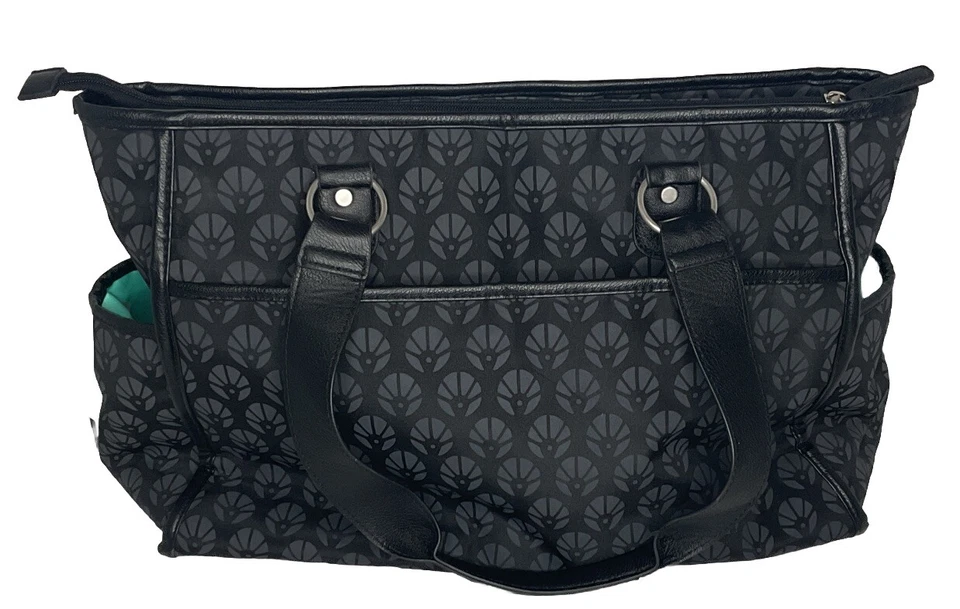 baby diaper bag Carters Large Mint Lining 5 Pockets Outside & Inside Great Cond - Image 2 of 4