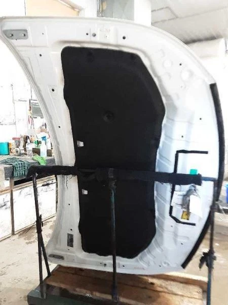 (LOCAL PICKUP ONLY) Hood Fits 14-17 INFINITI QX80 1461576 - Image 2 of 4