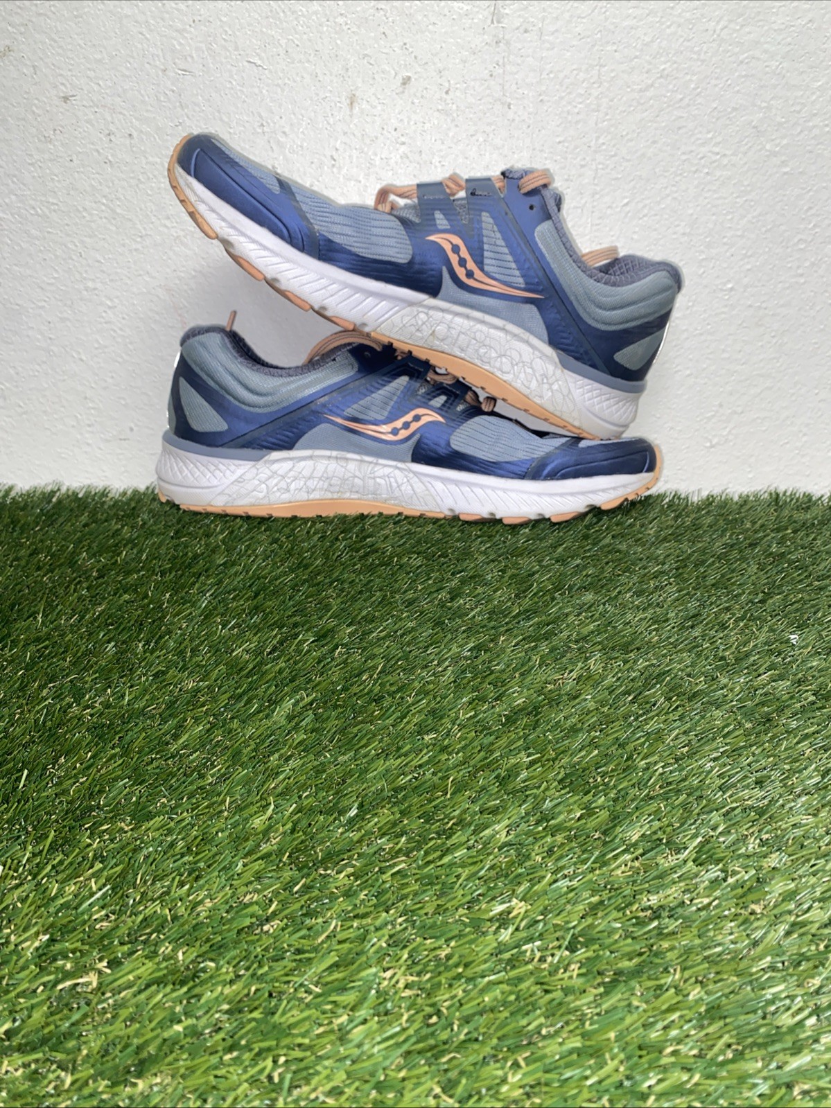 Saucony Guide ISO Running Shoe Women's Slate Blue/Peach S10415-5 - Size 10 thumbnail 5