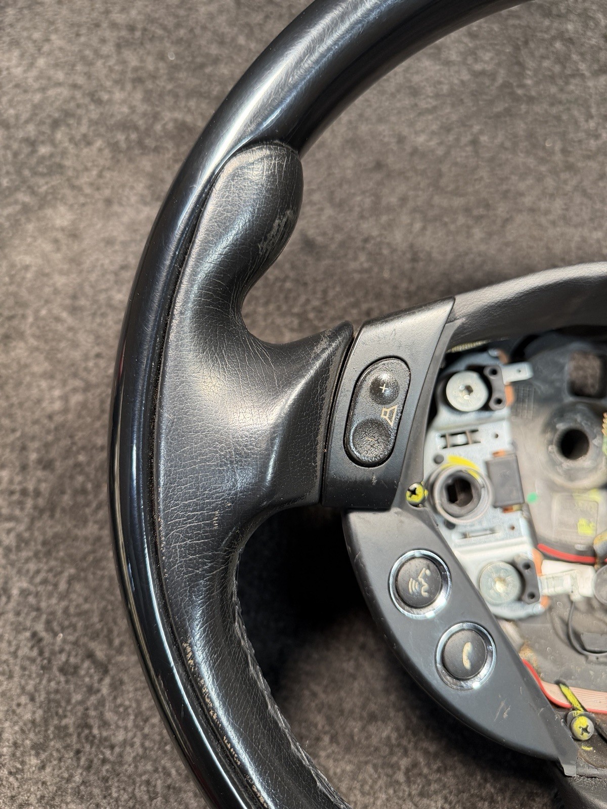 Maserati GranTurismo 2003-2019 Steering wheel Black