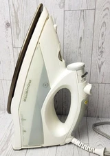 Rowenta DX8800 Steam Iron Platinum Bottom Germany 12.0 V  1800 w Tested Works