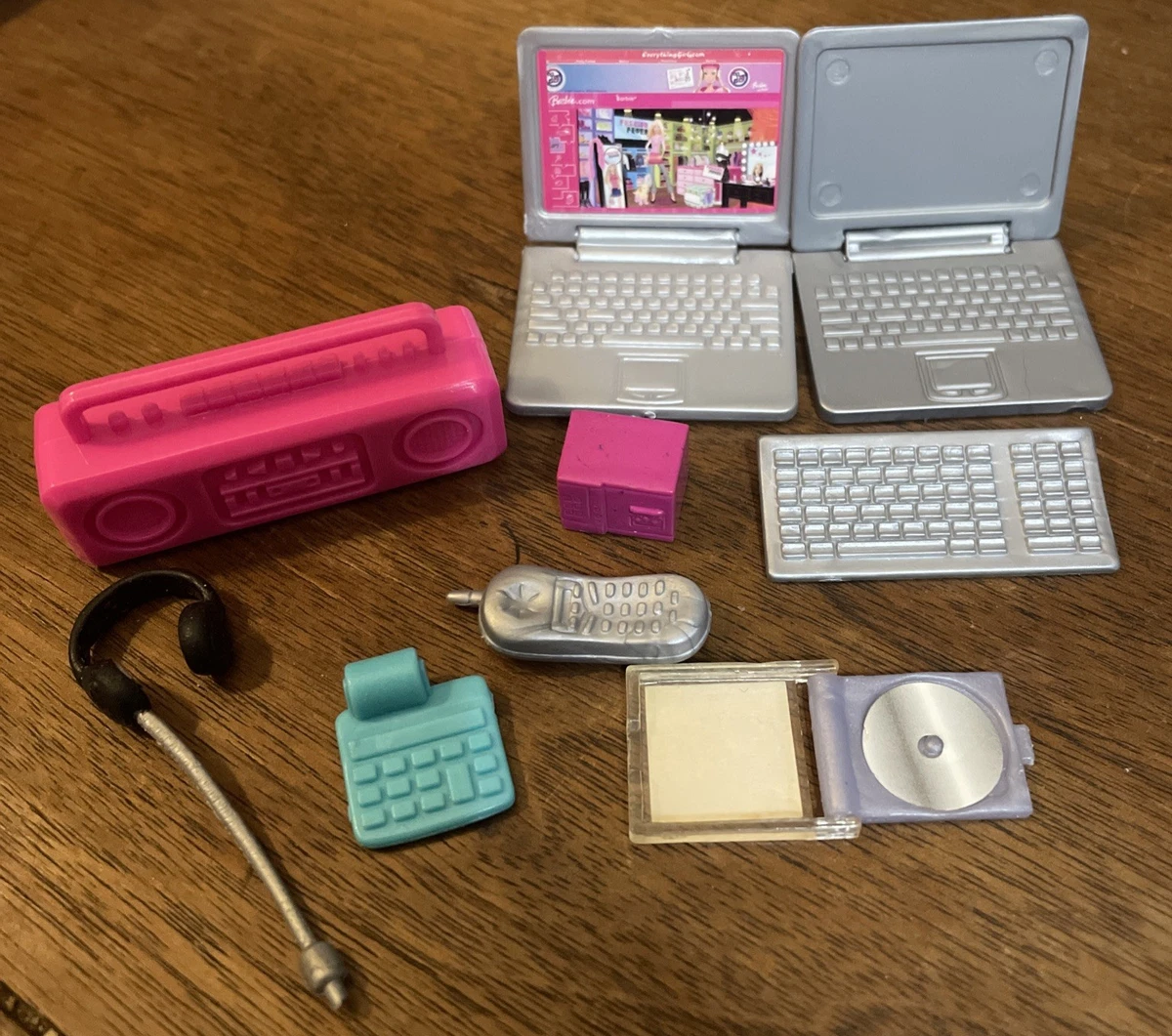 BARBIE ACTION ACCENTS Radio and Tape Deck Doll House 1989 Mattel #7936