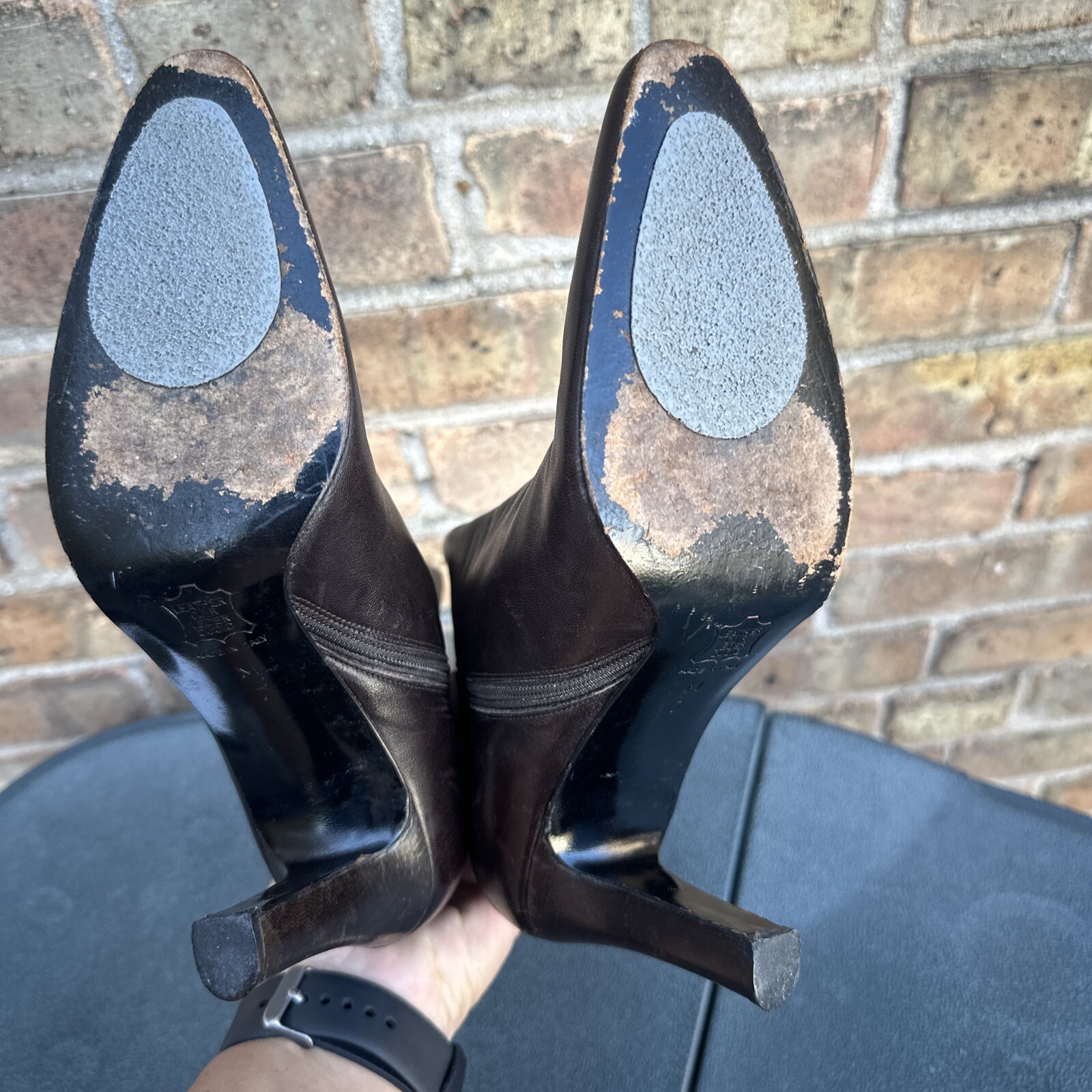 Stivaletti Yves Saint Laurent in pelle marrone taglia 7