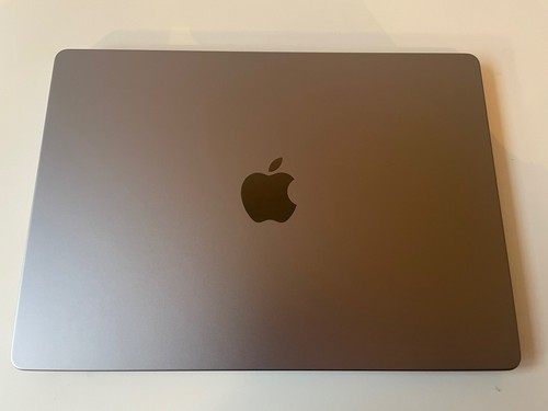 Apple MacBook Pro M1 Max 32GB RAM 1TB SSD 14" Space Grey