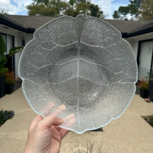 Vintage Arcoroc France 11” Aspen Leaf Clear Textured Large Serving Bowl Salad - Picture 2 of 20