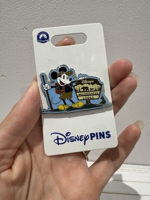 Disney Wilderness Lodge Resort Mickey mit Bär Logo Pin Brandneu