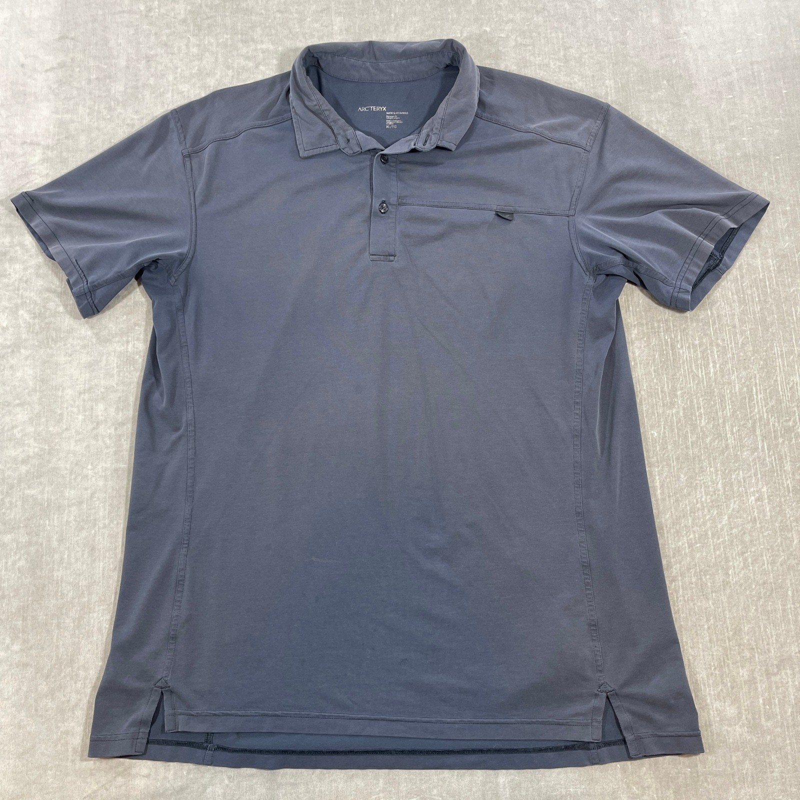 Arc'teryx Mens XL Gray Performance Breathable Short Sleeve Polo Shirt