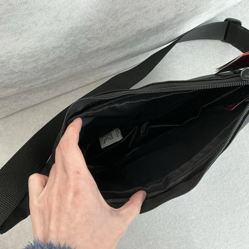 全新 Manhattan Portage Pokémon Pikachu 单肩包 邮差包 日本独家 — 第 4/4 张图片