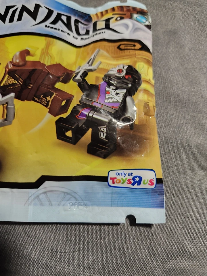 LEGO NINJAGO: Ninjago боевой набор (5002144) игрушки R нас полиэтиленовый пакет - совершенно новый/запечатанный - Изображение 4 из 4