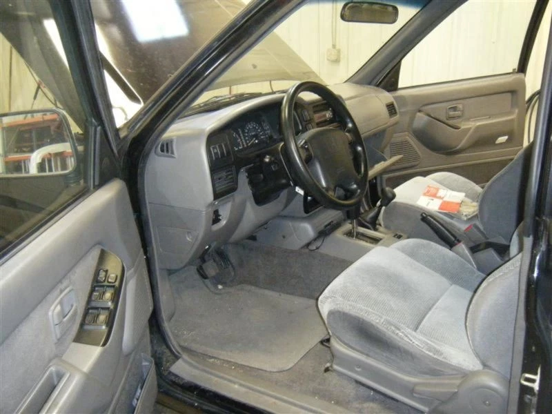 Passenger Exhaust Manifold 3.2L 6 Cylinder Fits 96-97 PASSPORT 7476 - Image 4 of 4