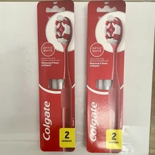 2x Colgate Optic White Soft Toothbrush for Adults, 2 In A Pack New Free Shipping
