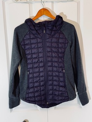 The north face women jacket purple/ gray size M excellent condition