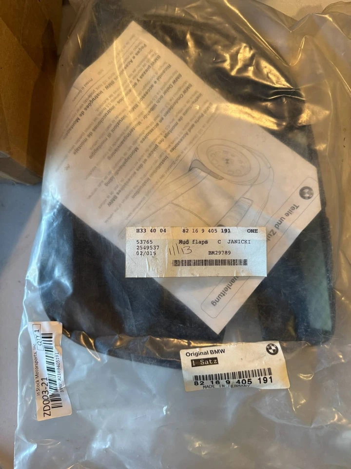 Guardabarros delanteros y traseros BMW Z3, NUEVO EN STOCK en su embalaje original Foto 2 de 4