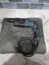 Bosch SDS-plus Bulldog Corded Rotary Hammer Drill 11234VSR