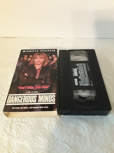 Dangerous Minds (VHS, 1997) - Picture 3 of 4