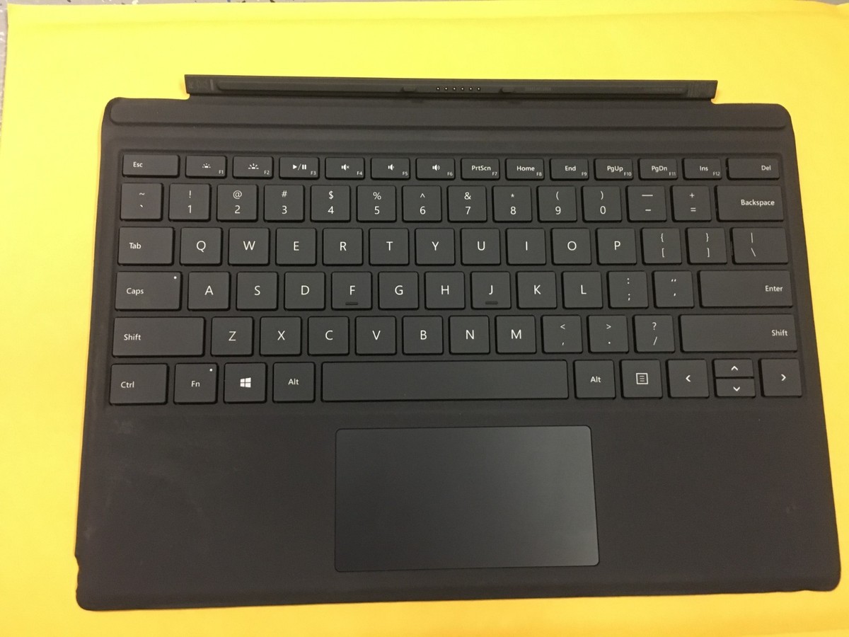 Microsoft Surface Pro 4 Type Cover Keyboard QC7-00001 BLACK Microsoft Surface Pro 4 Type Cover Keyboard QC7-00001 BLACK