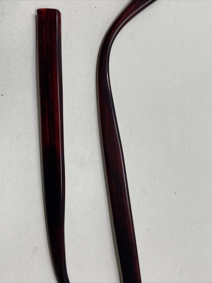 OLIVER PEOPLES OV 5161 1056 LUV RED 140mm TEMPLE ARM PARTS /M02 Foto 3 de 4