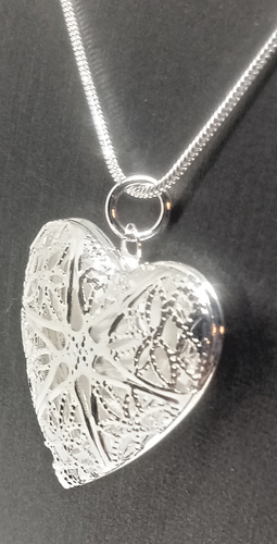 Heart Locket Sterling Silver Open Face Pendant Necklace Elegant Mother Day Gift - Picture 6 of 6