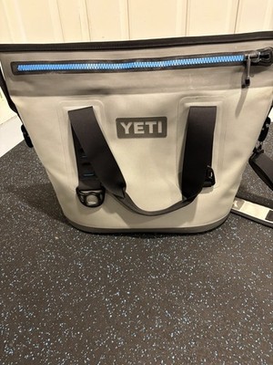 Yeti Hopper M30 Portable Cooler Grey