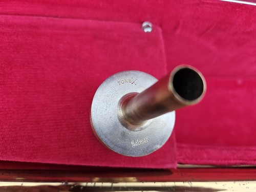 Selmer ToneX Trombone Mouthpiece Great Condition C 230 VERY RARE ITEM HERE - Picture 2 of 4