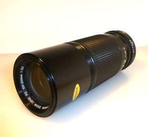 CANON FD 100-200mm f5.6 WORKING , HEAVY FUNGUS (010)