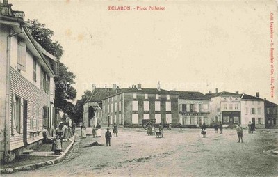 Eclaron-Braucourt-Sainte-Liviere 52 Haute-Marne Place-Pelletier Platz Hotel-de-l