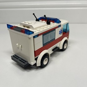 LEGO City: Ambulance (7890)